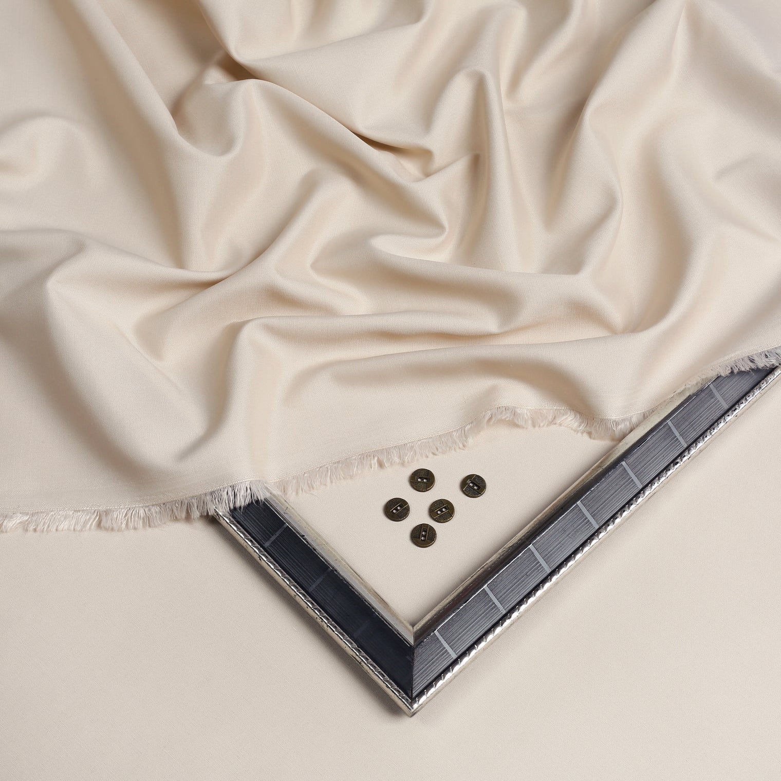 TINKA Boski | Ivory Whisper